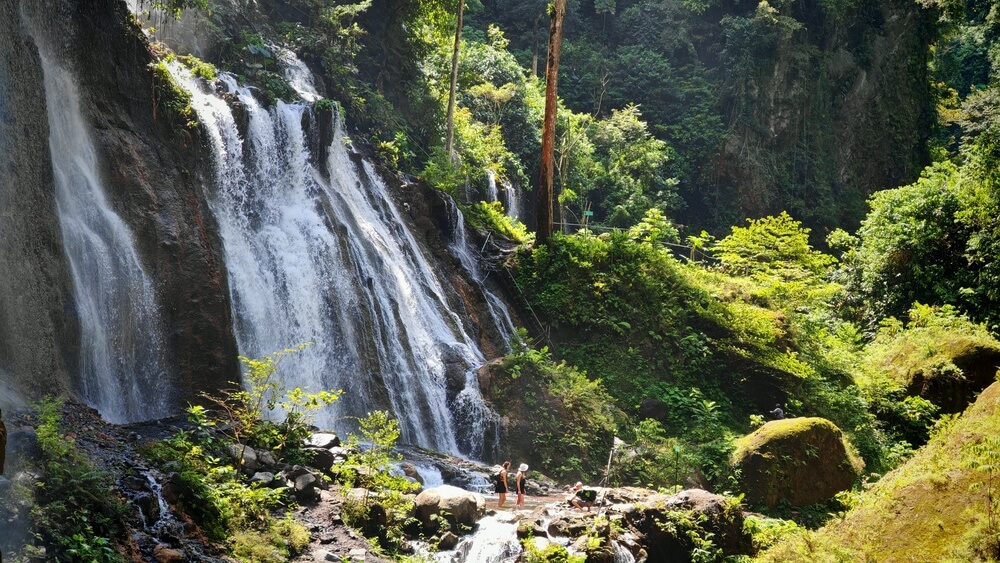 Trek u Tumpak Sewu a Goa Tetes