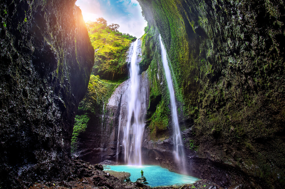 Vodopád Madakaripura nedaleko sopky Bromo